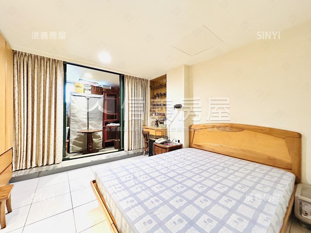 圓山雙層華廈賞星星房屋室內格局與周邊環境