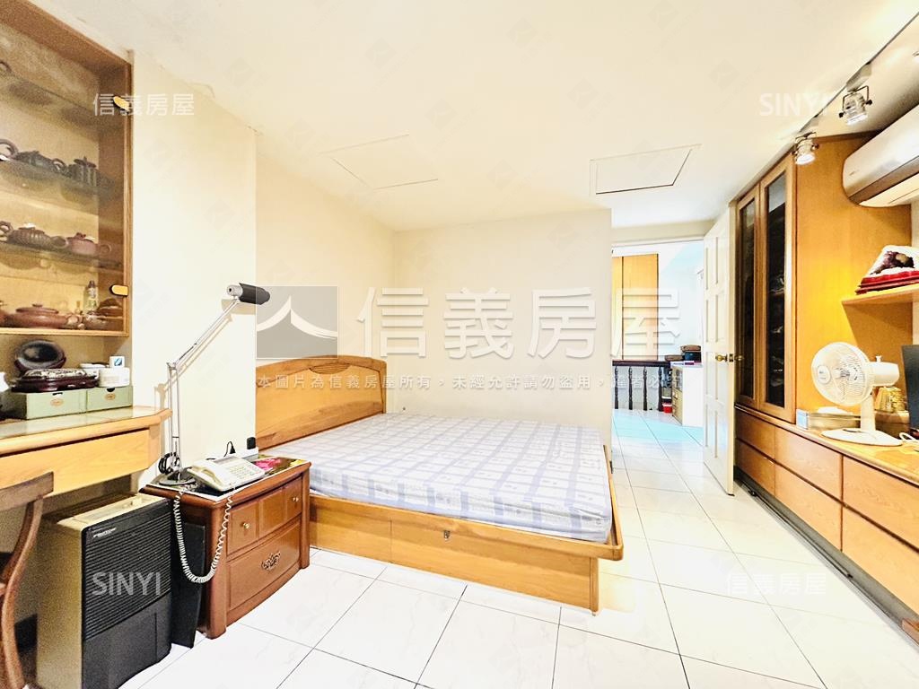 圓山雙層華廈賞星星房屋室內格局與周邊環境