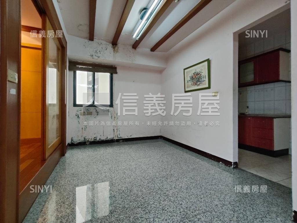 靜巷名廬正樓中樓四房房屋室內格局與周邊環境