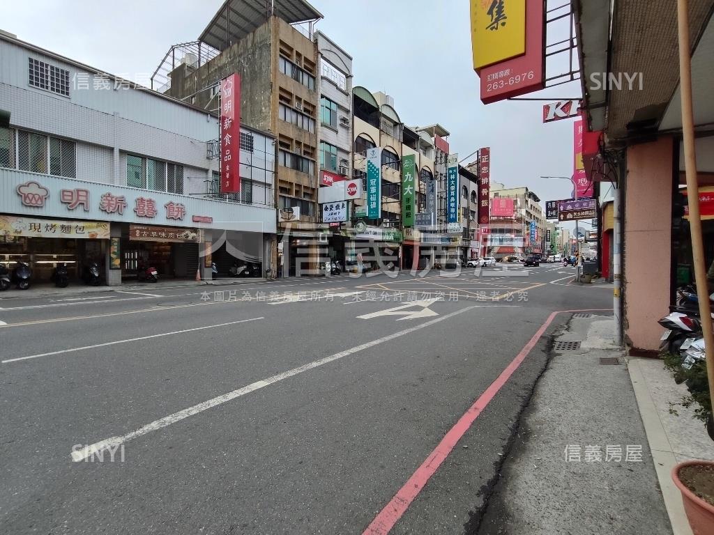 靜巷名廬正樓中樓四房房屋室內格局與周邊環境