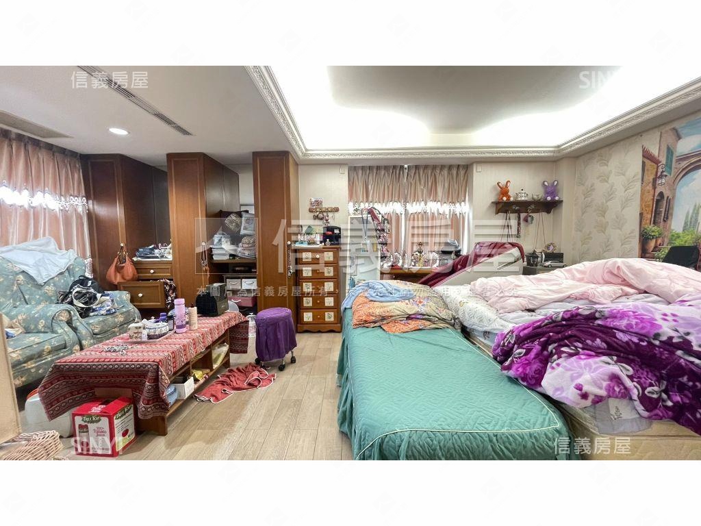 ７４內震後豐樂邊間臨路墅房屋室內格局與周邊環境