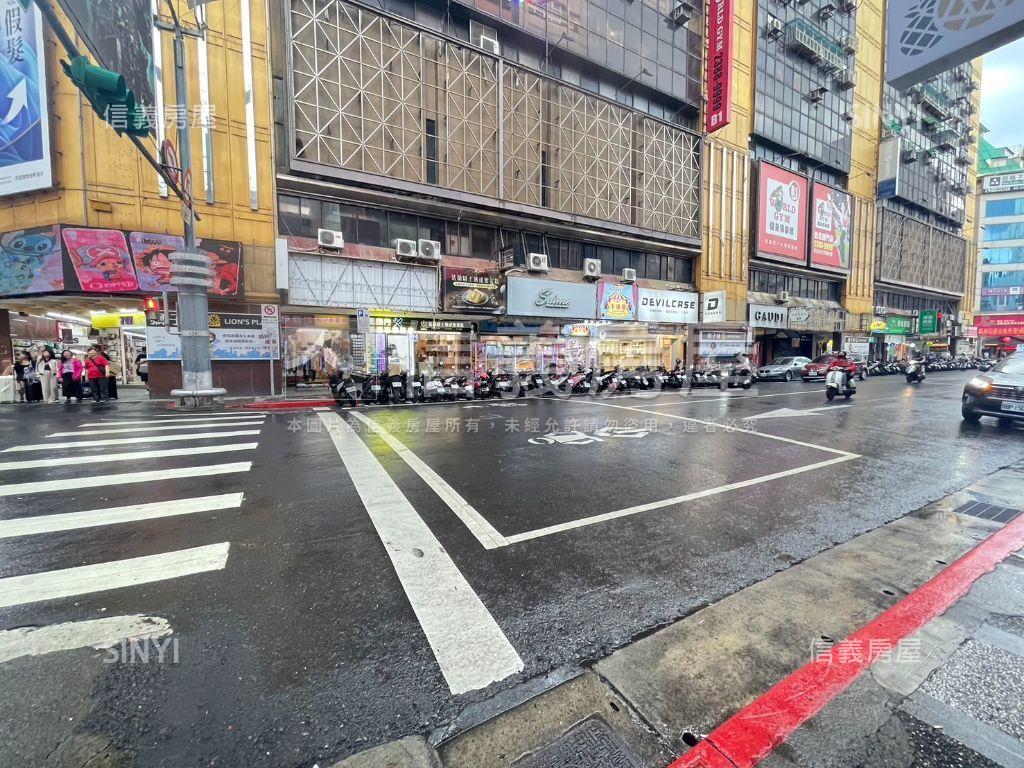 西門商圈人潮聚金店面房屋室內格局與周邊環境