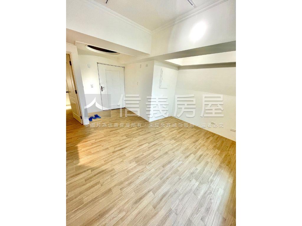 樹孝商圈低總價三房平車房屋室內格局與周邊環境