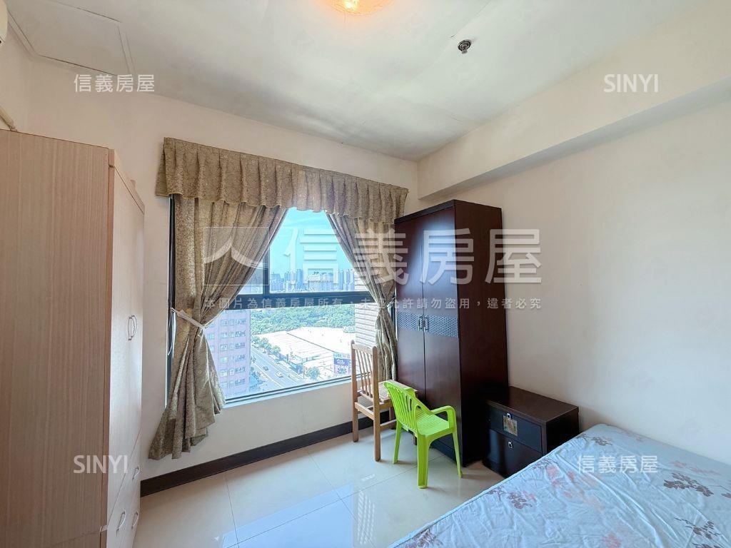 自由麗晶高樓採光三房平車房屋室內格局與周邊環境