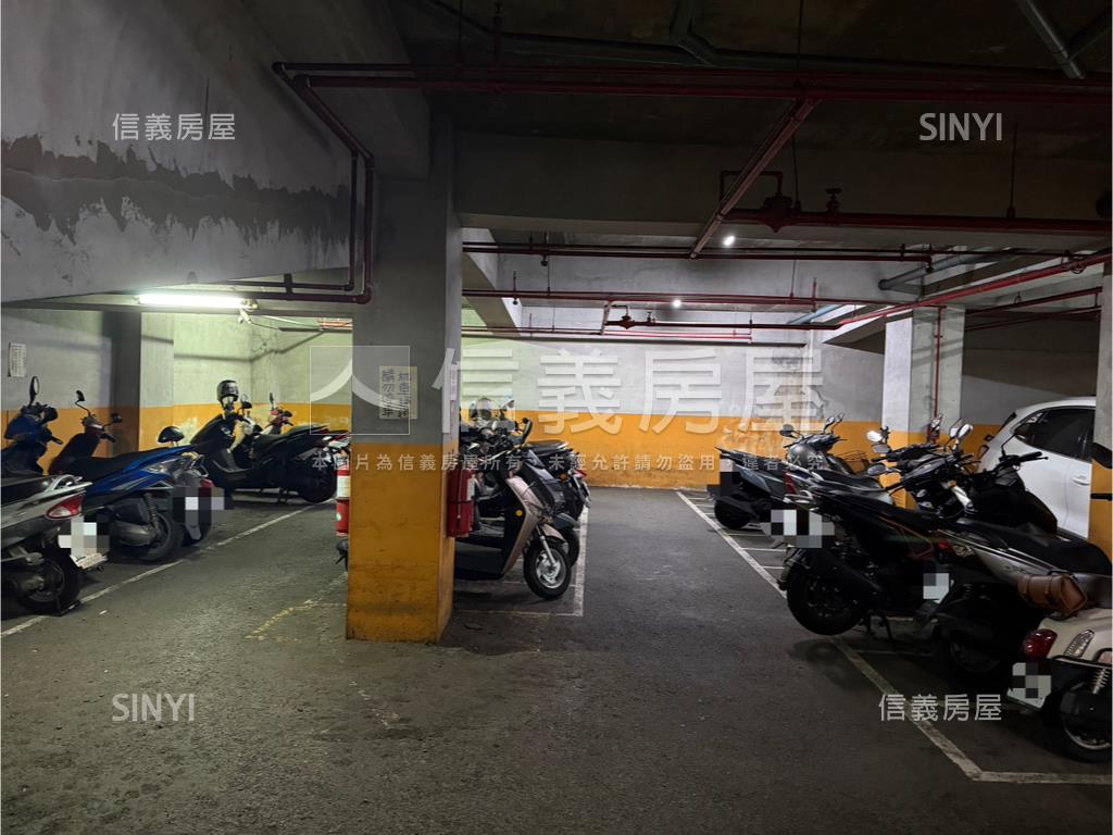 鬧中取靜，離塵不離城房屋室內格局與周邊環境