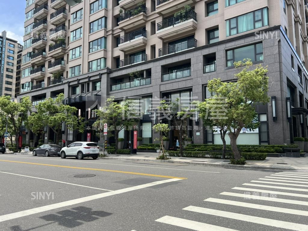 皇苑稀有釋出面寬樓店房屋室內格局與周邊環境