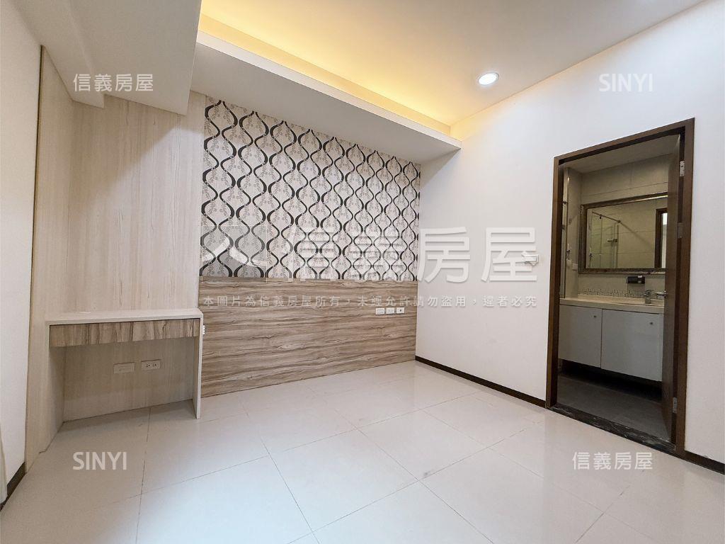 專任微美嵐精美屋房屋室內格局與周邊環境
