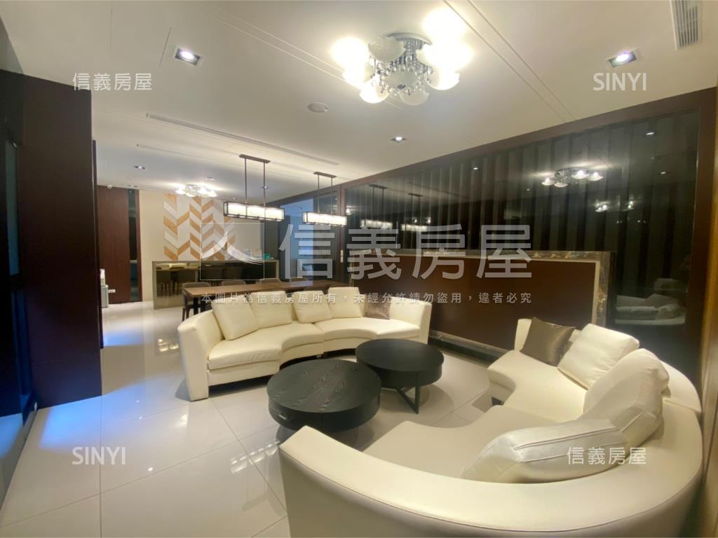 專任微美嵐精美屋房屋室內格局與周邊環境