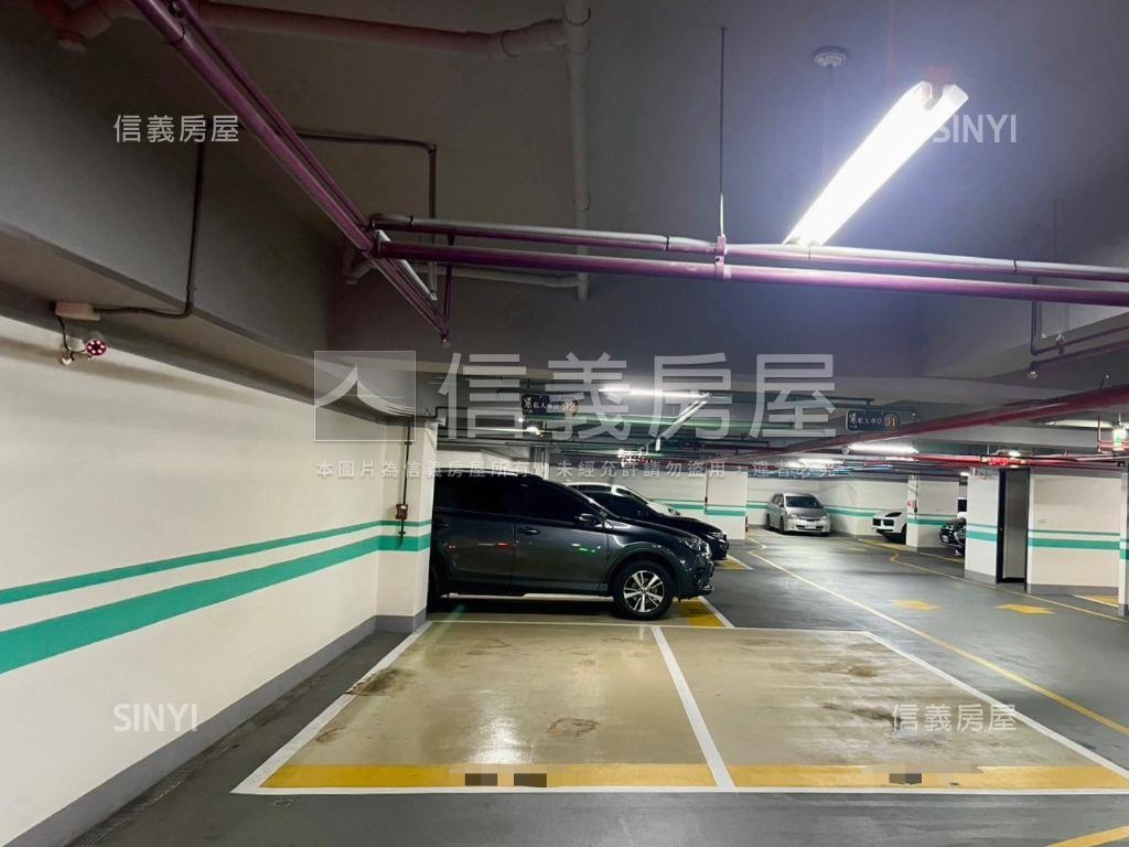 仁仁愛高樓三房坡平車位房屋室內格局與周邊環境