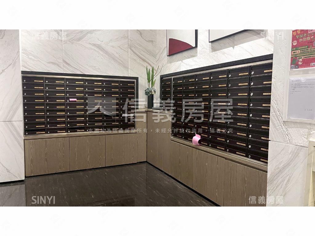 仁仁愛高樓三房坡平車位房屋室內格局與周邊環境