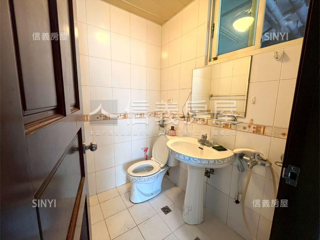 鶯歌豐采人生庭院一樓房屋室內格局與周邊環境