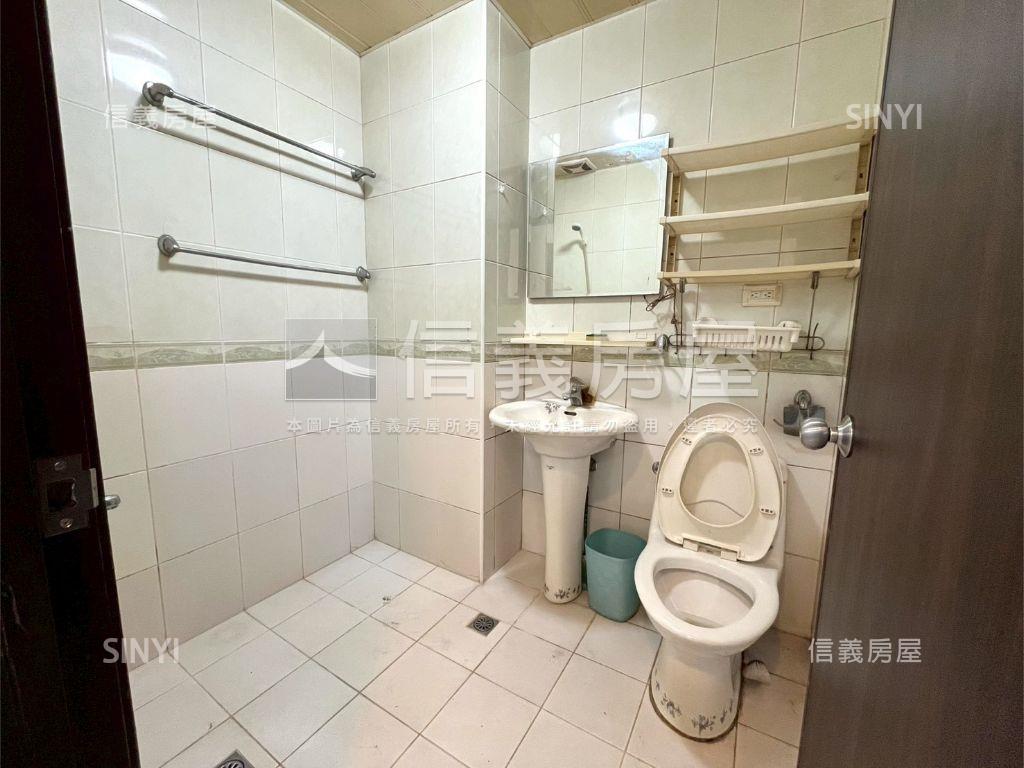 鶯歌豐采人生庭院一樓房屋室內格局與周邊環境