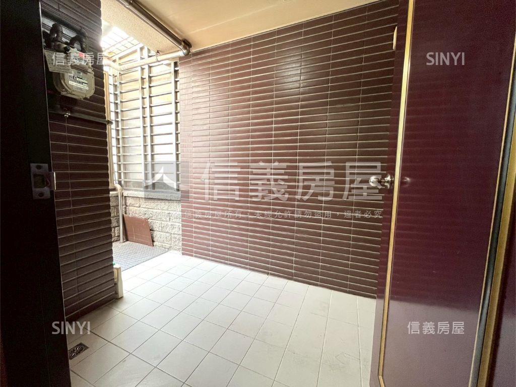 鶯歌豐采人生庭院一樓房屋室內格局與周邊環境