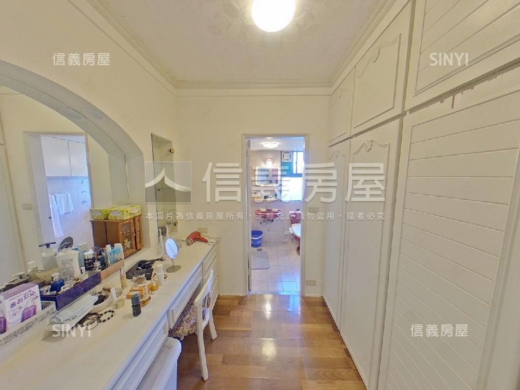 台北小城．朝南極美透天厝房屋室內格局與周邊環境