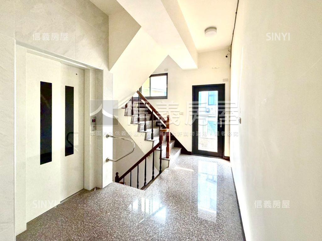 近高大｜稀有電梯邊間透店房屋室內格局與周邊環境