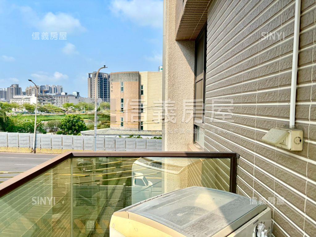 近高大｜稀有電梯邊間透店房屋室內格局與周邊環境