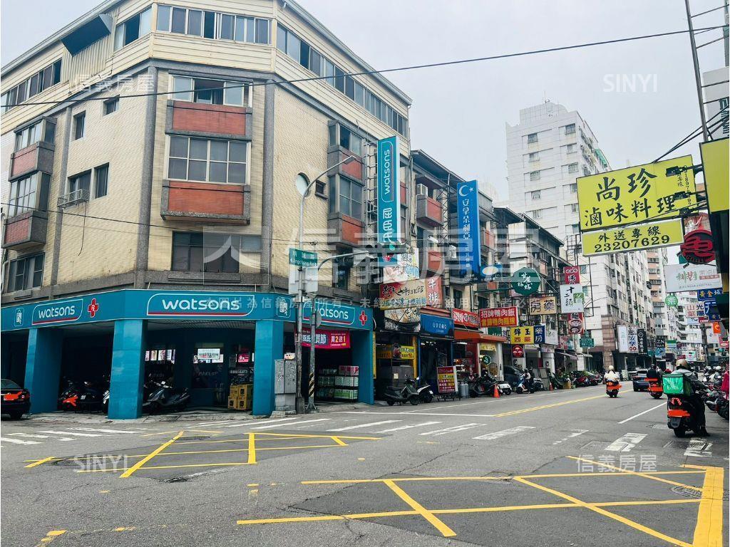 精誠商圈５房＋大車庫別墅房屋室內格局與周邊環境