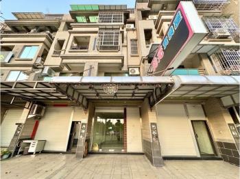 楠梓路正四層樓透店