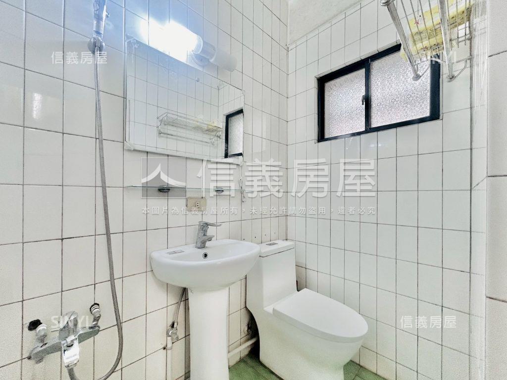 信義專任青海臨路透天房屋室內格局與周邊環境