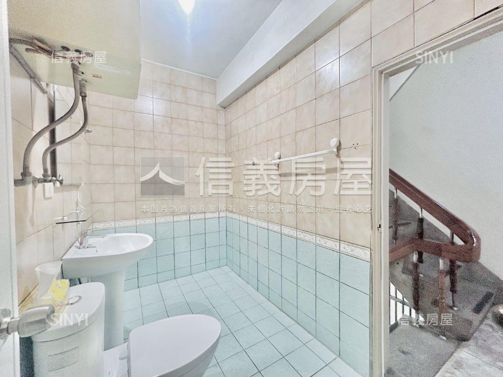 信義專任青海臨路透天房屋室內格局與周邊環境