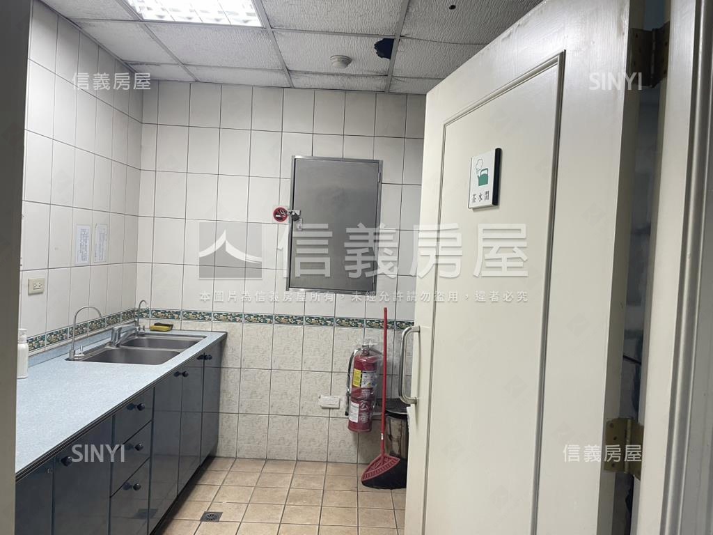 贏翼廠辦房屋室內格局與周邊環境