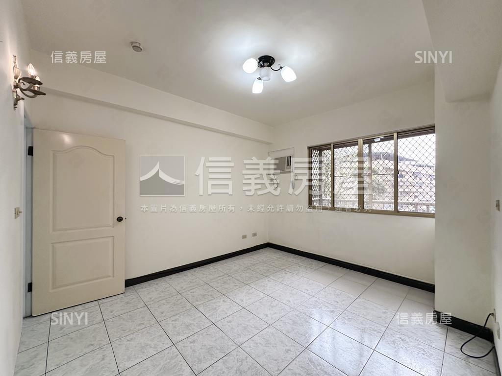 巨蛋捷運公園景觀大三房房屋室內格局與周邊環境