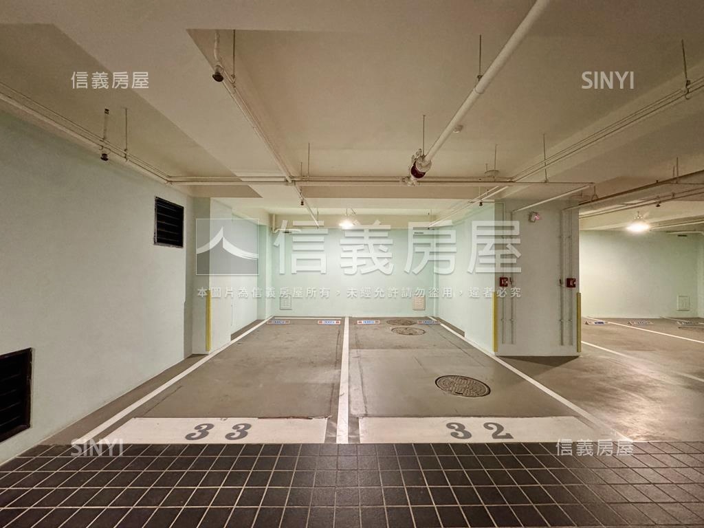 巨蛋次高樓層裝潢豪美宅房屋室內格局與周邊環境