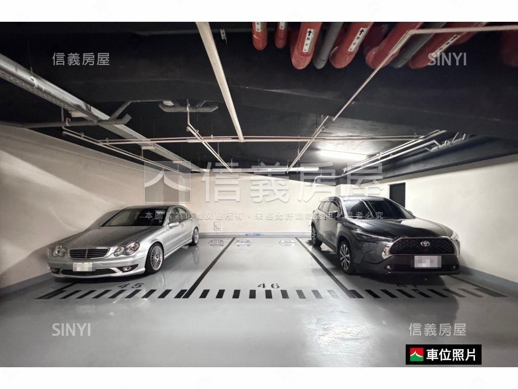 高醫商圈淳白三房平車房屋室內格局與周邊環境