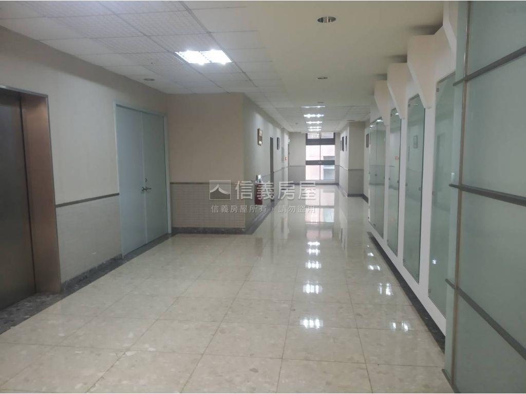 奔騰科技二戶房屋室內格局與周邊環境