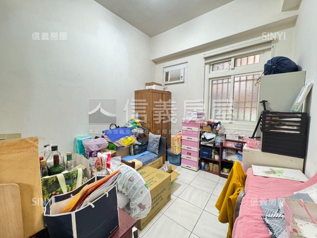 藝術名宮ＮＯ．７三房平車房屋室內格局與周邊環境