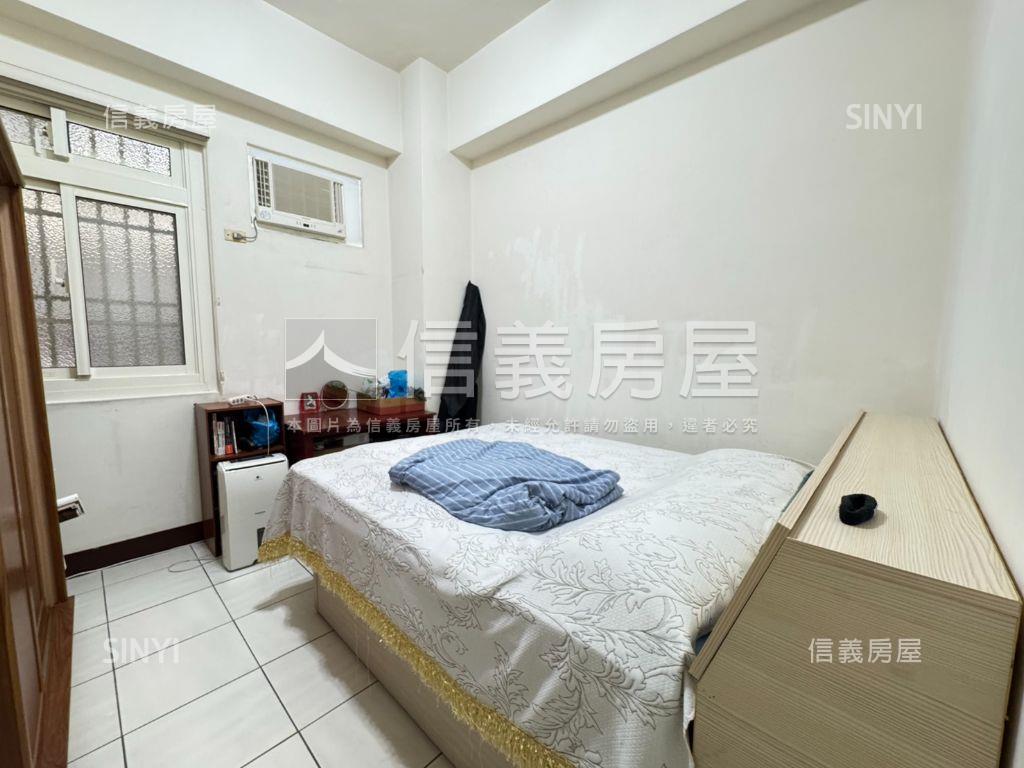 藝術名宮ＮＯ．７三房平車房屋室內格局與周邊環境