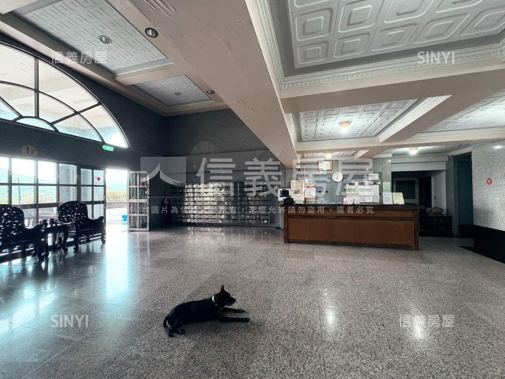 風光明媚清幽電梯宅房屋室內格局與周邊環境