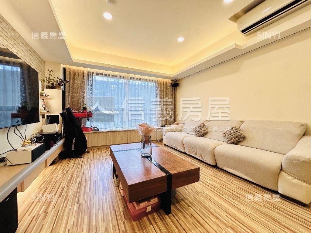 雙捷金鑽⭐三重站４房車位房屋室內格局與周邊環境