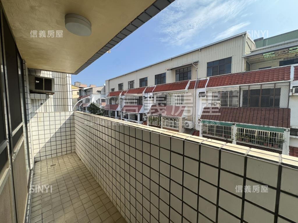 未來藍線捷運大空間華廈房屋室內格局與周邊環境