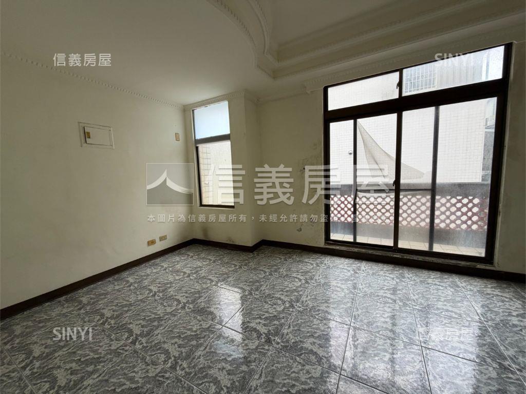 獨棟４層透天＋坡平車位房屋室內格局與周邊環境