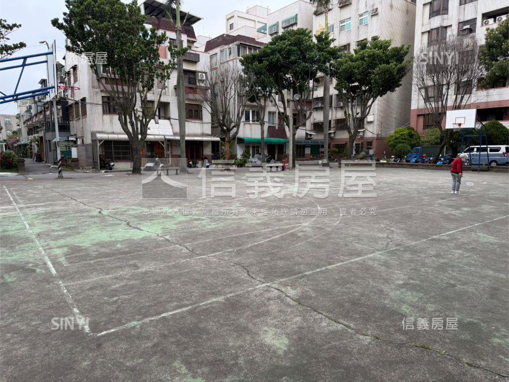 獨棟４層透天＋坡平車位房屋室內格局與周邊環境