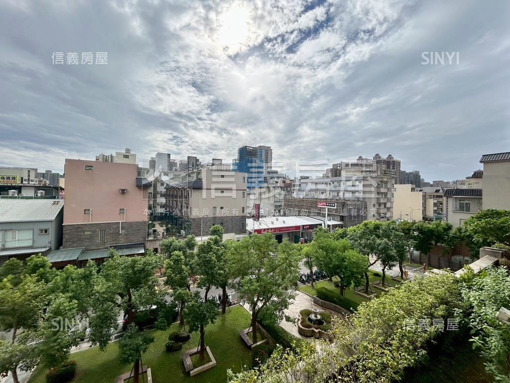 德鑫御品朝西南樹海美宅房屋室內格局與周邊環境