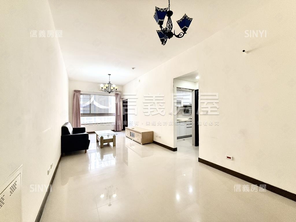 【圓閣】方正兩房＋車位房屋室內格局與周邊環境