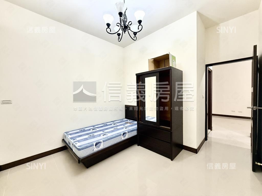 【圓閣】方正兩房＋車位房屋室內格局與周邊環境