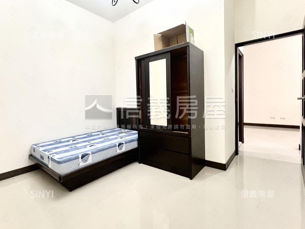 【圓閣】方正兩房＋車位房屋室內格局與周邊環境