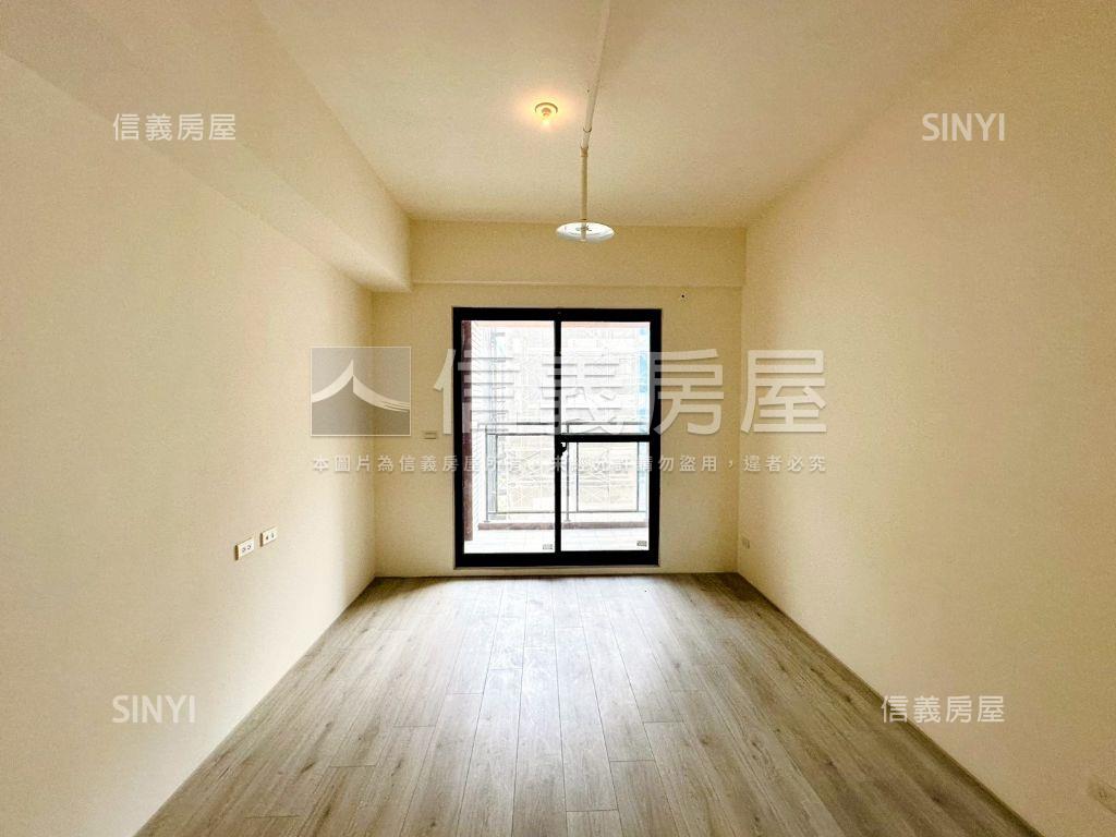 全新和耀美居３房車位房屋室內格局與周邊環境