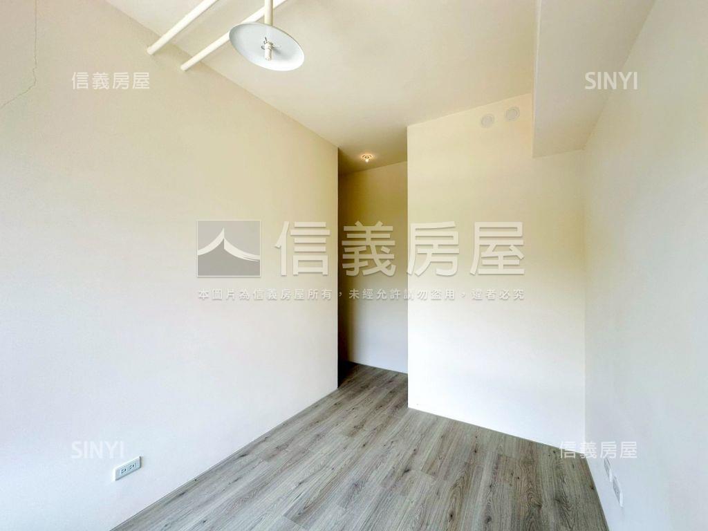 全新和耀美居３房車位房屋室內格局與周邊環境