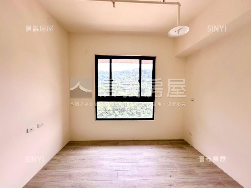 全新和耀美居３房車位房屋室內格局與周邊環境