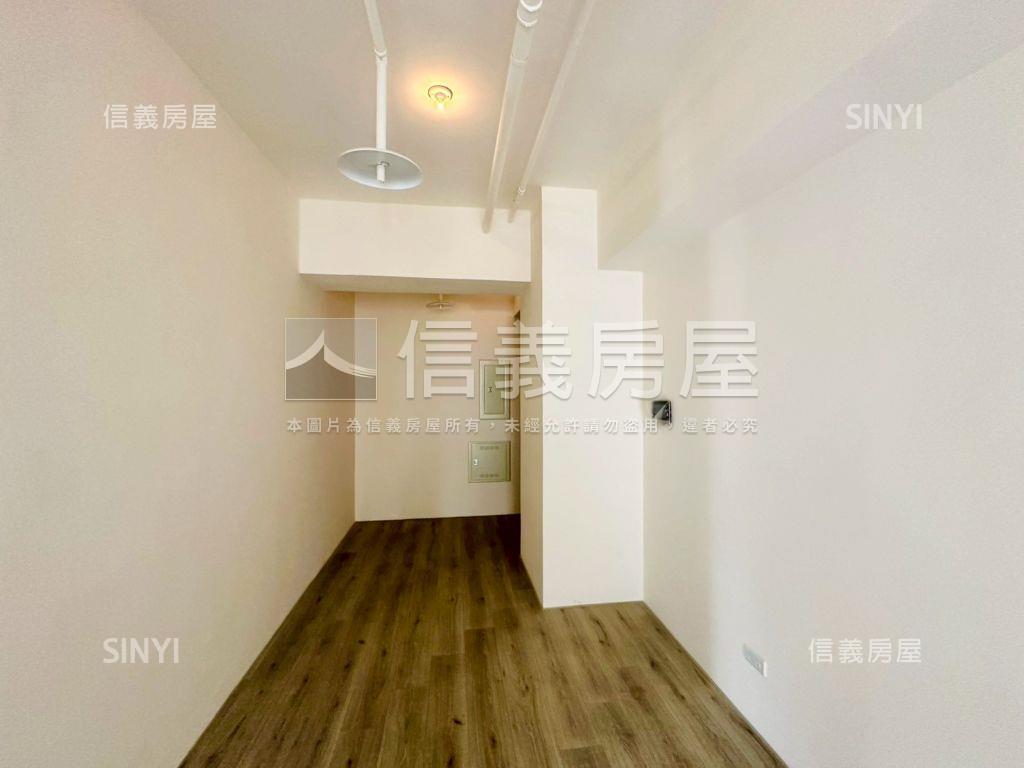 全新和耀美居３房車位房屋室內格局與周邊環境