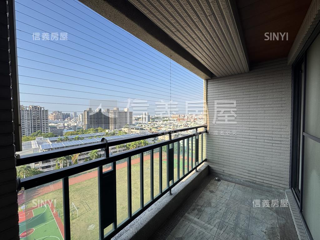 光華百坪獨戶雙平車豪邸房屋室內格局與周邊環境