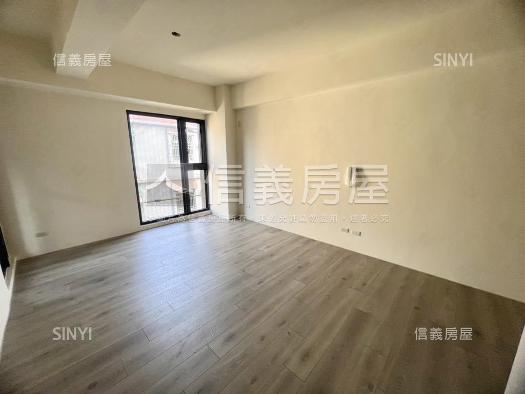 竹北全新臨路邊間電梯透天房屋室內格局與周邊環境