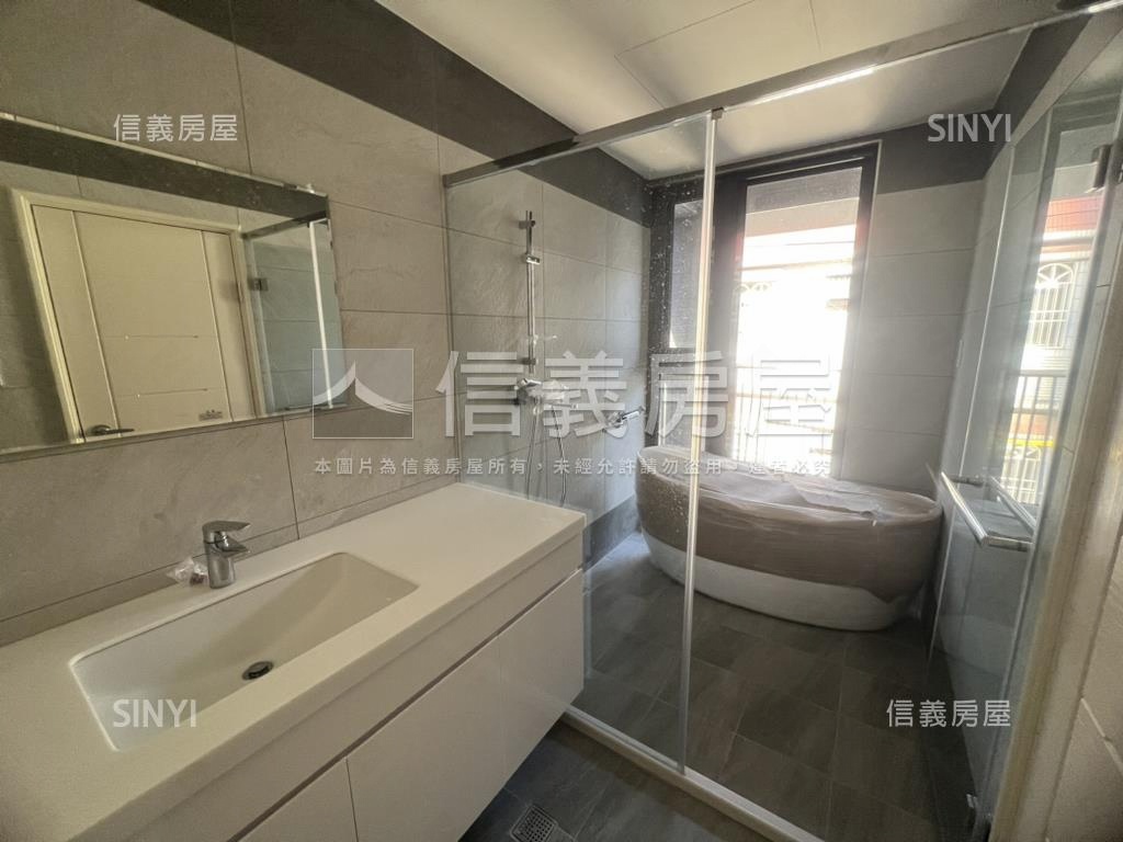 竹北全新臨路邊間電梯透天房屋室內格局與周邊環境