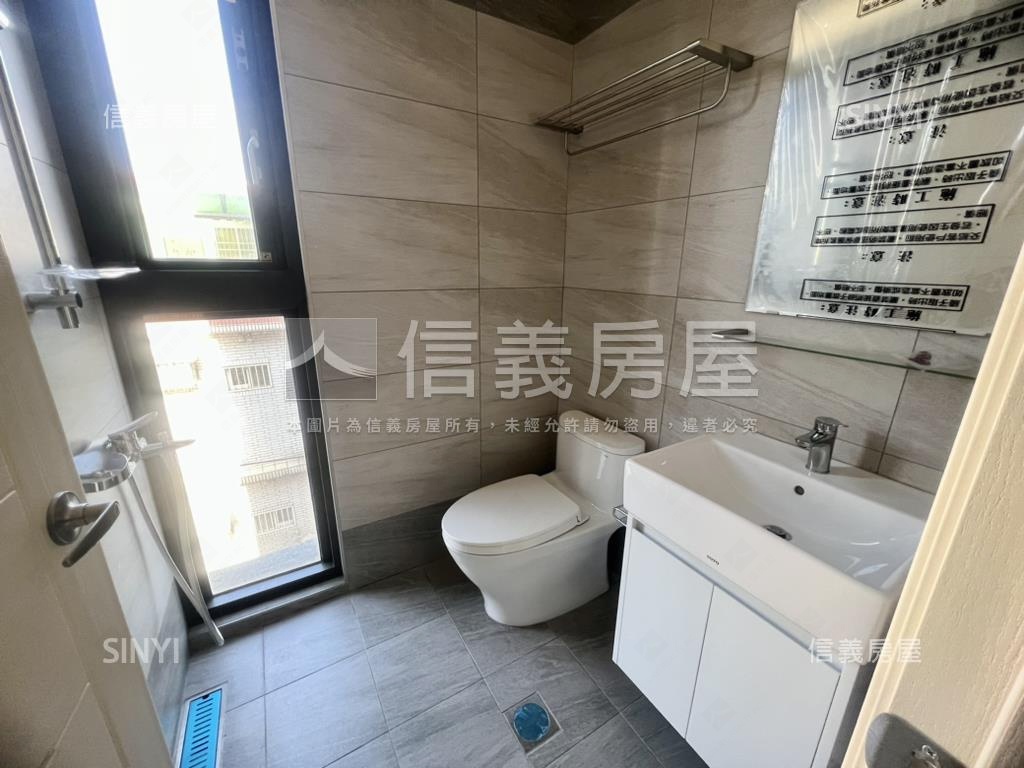 竹北全新臨路邊間電梯透天房屋室內格局與周邊環境