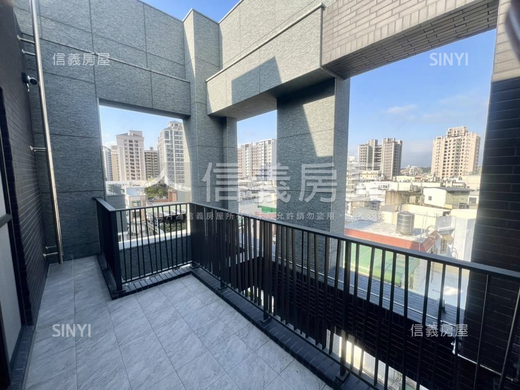竹北全新臨路邊間電梯透天房屋室內格局與周邊環境
