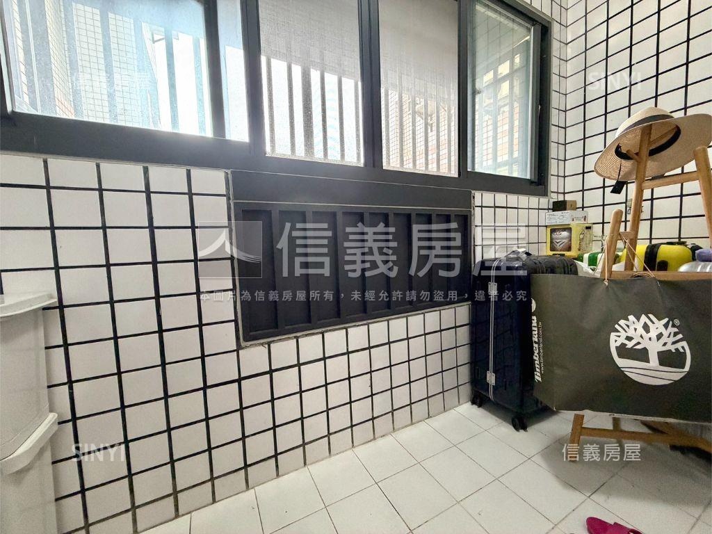 浪漫入主˙小資雙房房屋室內格局與周邊環境